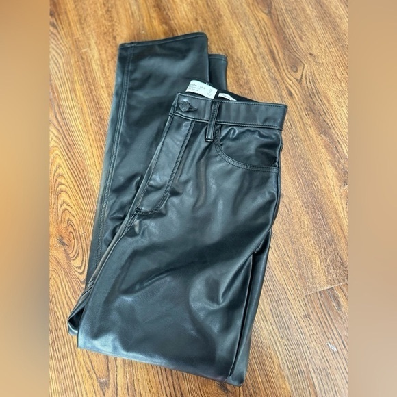 ABERCROMBIE Vegan Leather 90s Straight Pant black size 26 - Picture 10 of 12